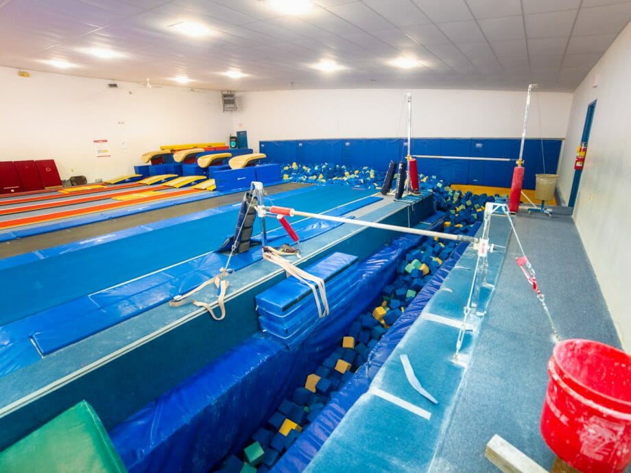 vault gym with pit to practice beam exercises